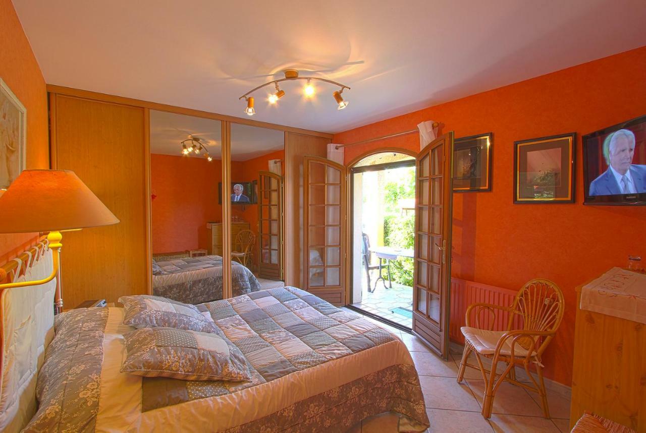 La Planquette Bed & Breakfast Castelnou Exterior foto