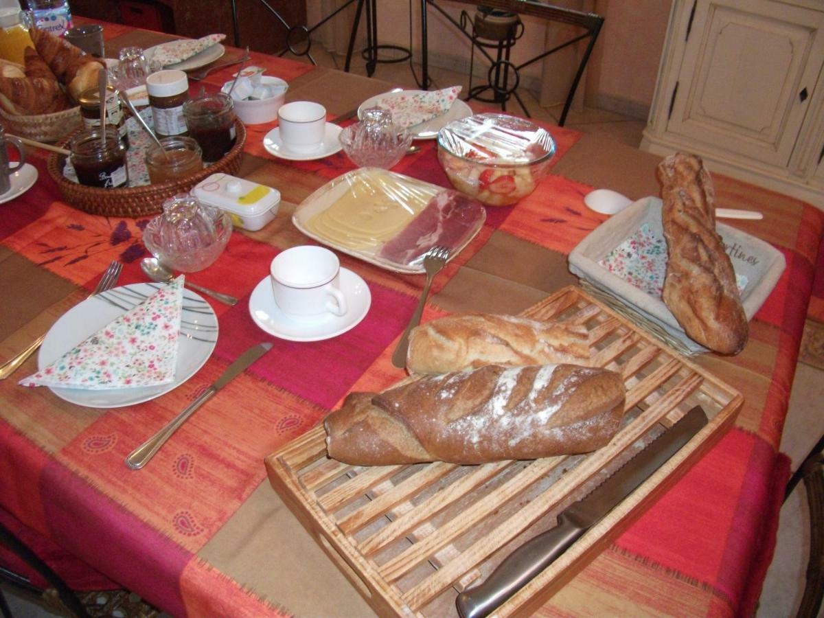 La Planquette Bed & Breakfast Castelnou Exterior foto